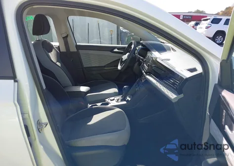 2022 Volkswagen Taos S z USA, uszkodzony, nr VIN 3VVAX7B27NM016290